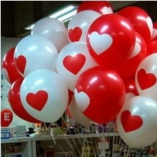 kirmizi uzerine beyaz kalp beyaz uzerine kirmizi kalp balon